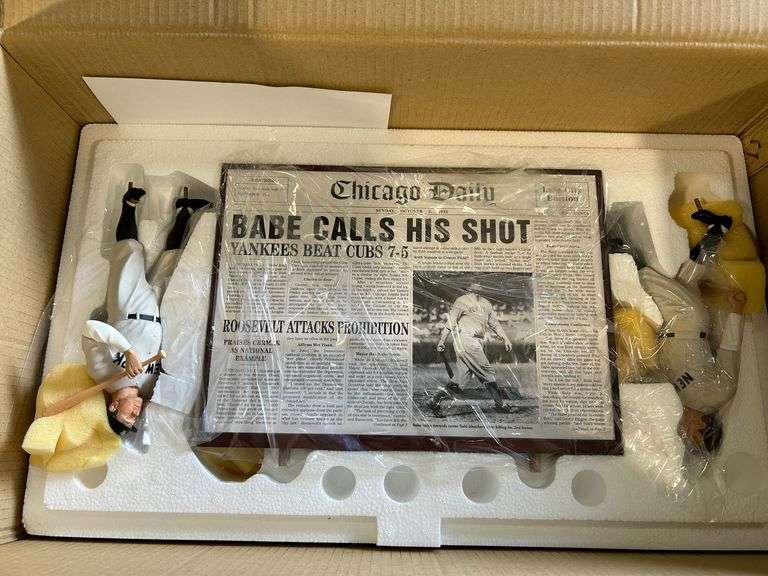 Danbury Mint Babe Ruth's Called Shot Sculpture