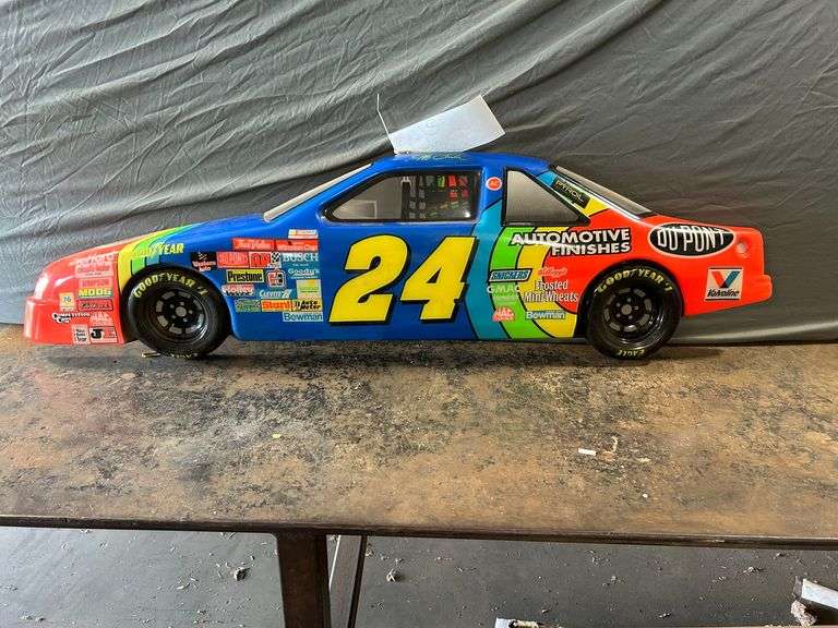 46" Jeff Gordon Plastic Wall Hanger