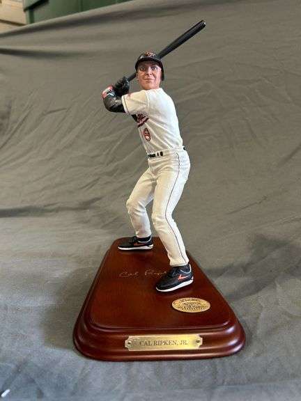 Danbury Mint Cal Ripken Jr Figurine