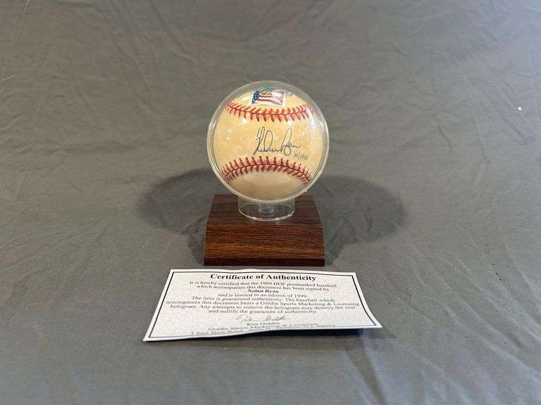 Nolan Ryan Signed Baseball