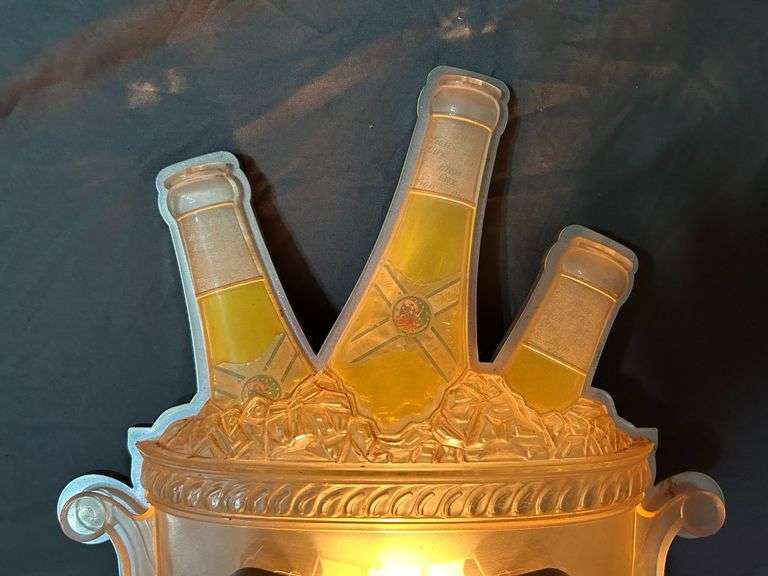 Miller High Life Lighted Beer Sign