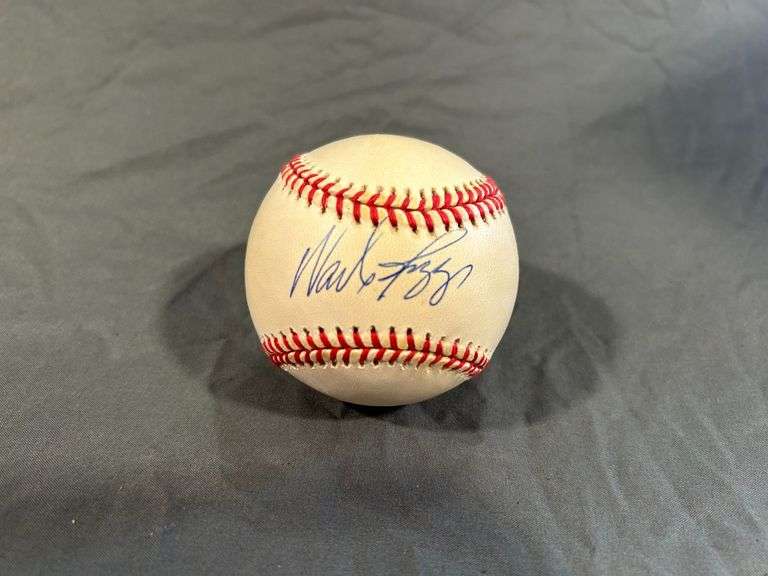 Wade Boggs Signed Baseball