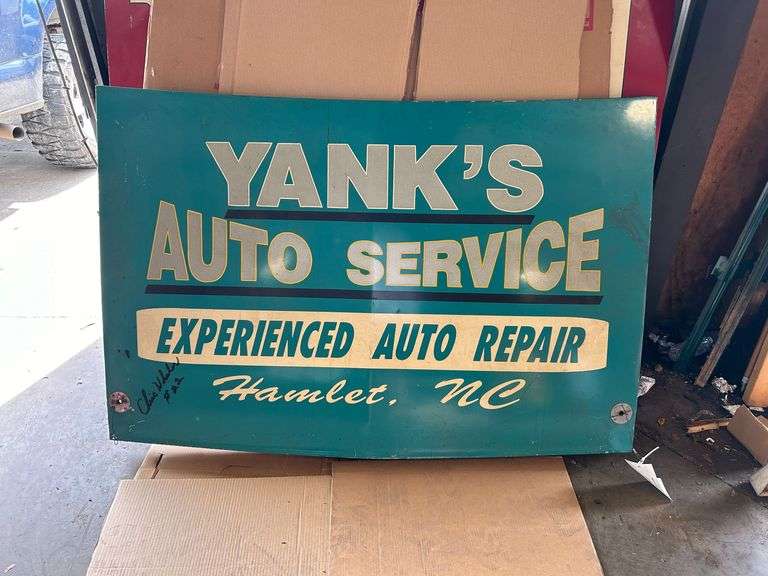 Autographed Chris Wheeler Yanks Auto Service Rear Deck Lid