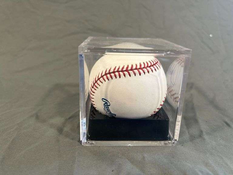John Smoltz Signed Baseball