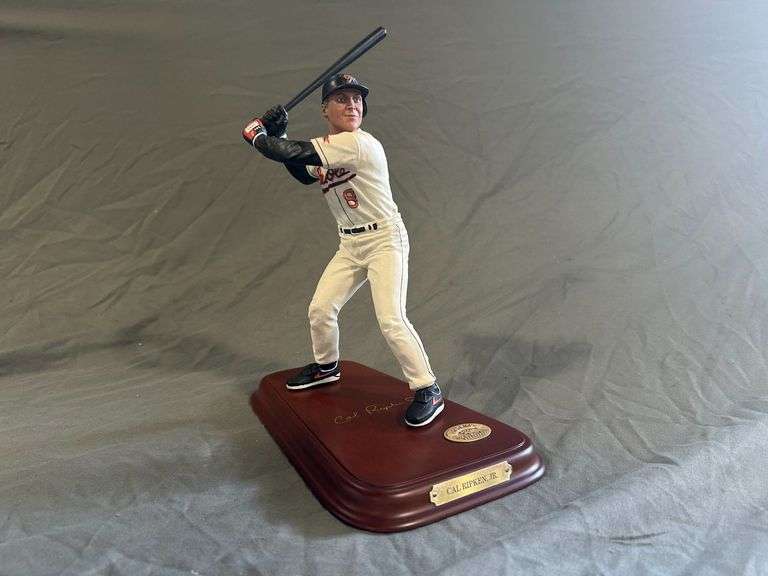 Danbury Mint Cal Ripken Jr Figurine