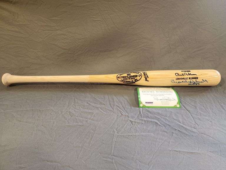 Brooks Robinson Autographed Louisville Slugger Bat