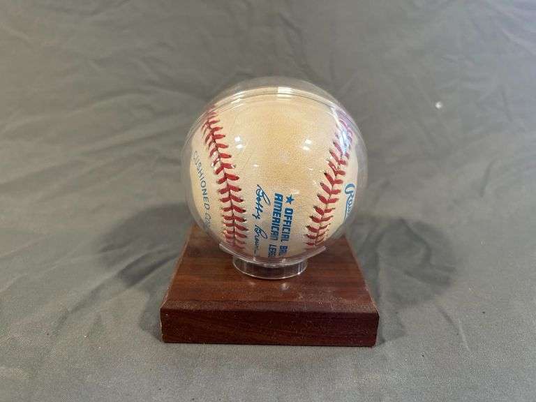 Cal Ripken Jr Signed Baseball