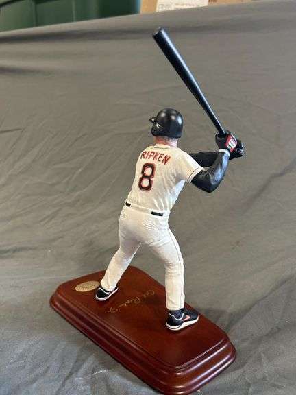Danbury Mint Cal Ripken Jr Figurine