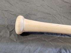 Brooks Robinson Autographed Louisville Slugger Bat