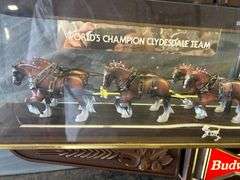 Budweiser Clydesdale Lighted Clock Display