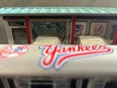 Danbury Mint 2000 New York Yankees Subway Series Commemorative Replica