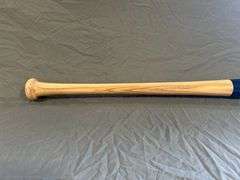 Sandy Alomar Jr Autographed Rawlings Bat