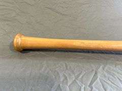 Roberto Clemente Louisville Slugger Game Used Bat