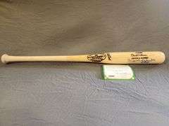 Brooks Robinson Autographed Louisville Slugger Bat
