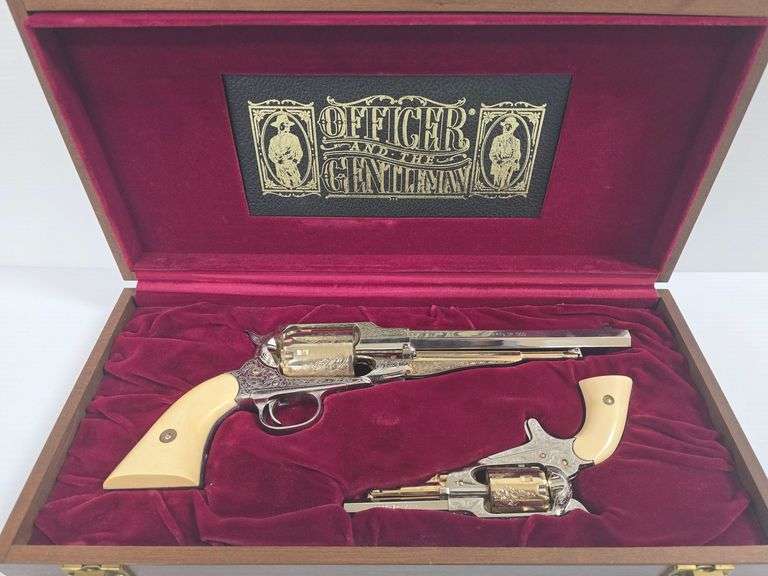 Limited Edition 1861-1862 Officer and The Gentleman Black Powder Presentation Set #475 of 1000 image