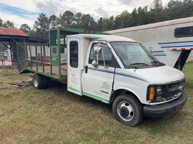 2000 Chevrolet 3500 Landscaping Truck