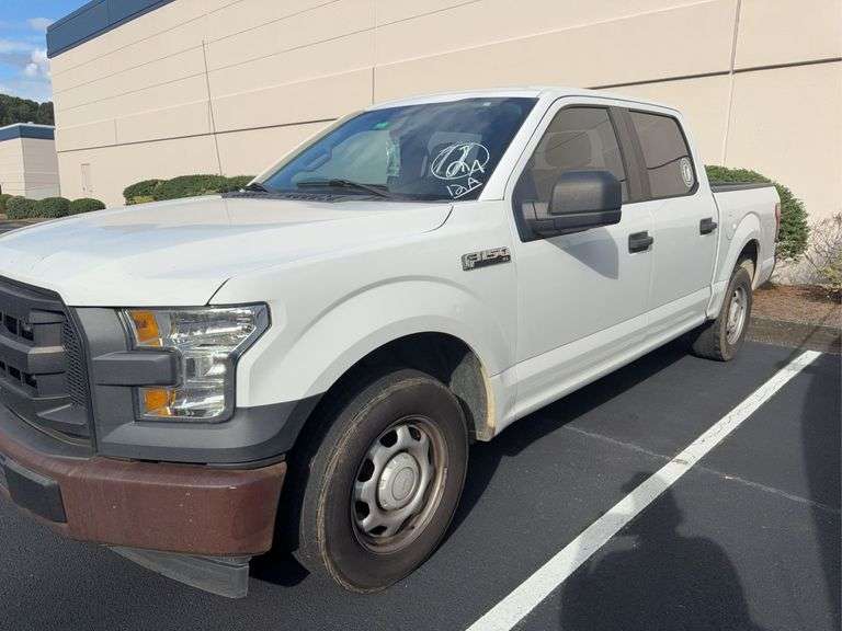 2017 F150 XL Crew Cab w/ 176,xxx Miles