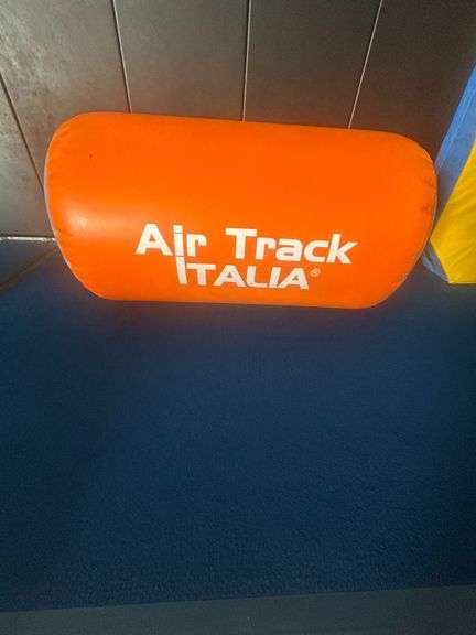 Air Track Italia Blow Up Trainer image