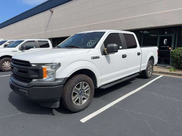 2018 Ford F150XL w/ 156,xxx Miles