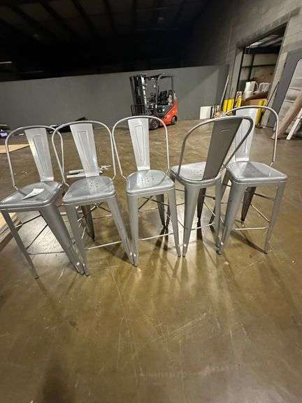 (4x) Gray Metal Bar Height Chairs