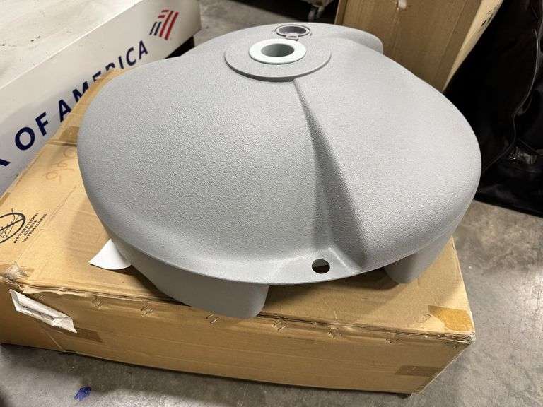 Water Filled Umbrella Base image