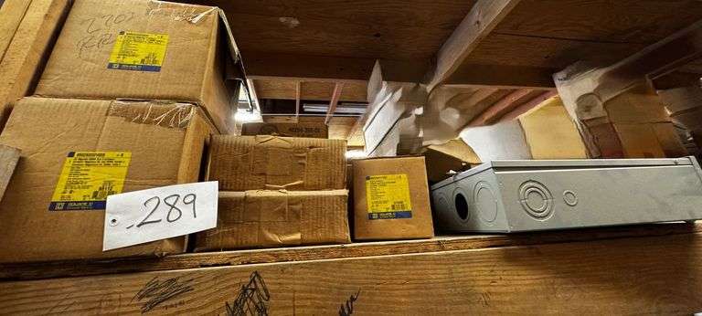 Grouping of Electric Lighting Contactors image