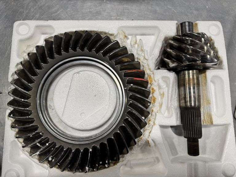 AX Ring and Pinion Series 4.44 image