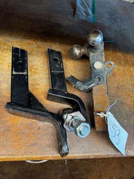 Assorted Towing and Hitch Accessories, including Horizon 5000 Pound Max Weight Draw Bar with Dual Ball Mounts. image