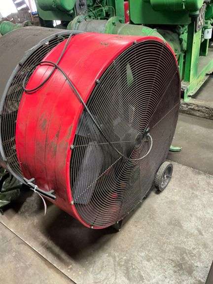 Maxx Air Box Fan 42" image
