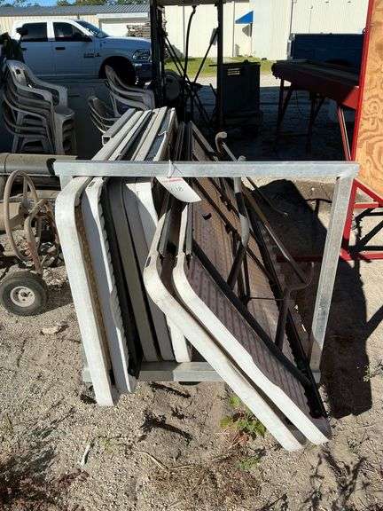 Rack with 3x Lifetime Tables image