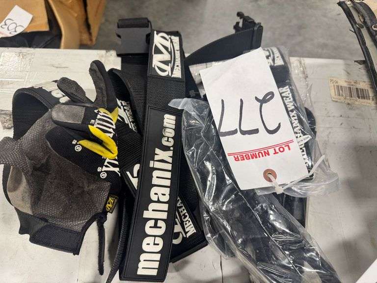 (4) Mechanix Wear Belts image