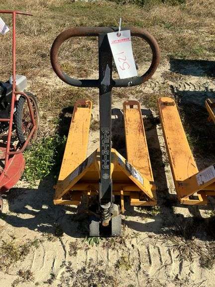 Lift Rite Pallet Jack image