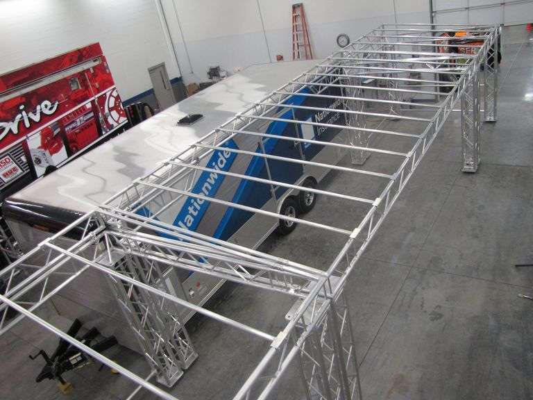 Trailer Side Aluminum Truss Structure 10 x 30 image