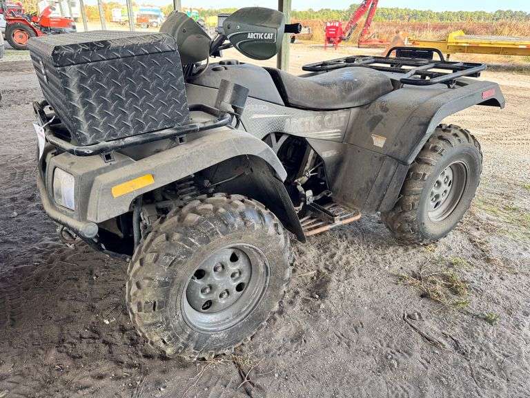 Arctic Cat Quad image