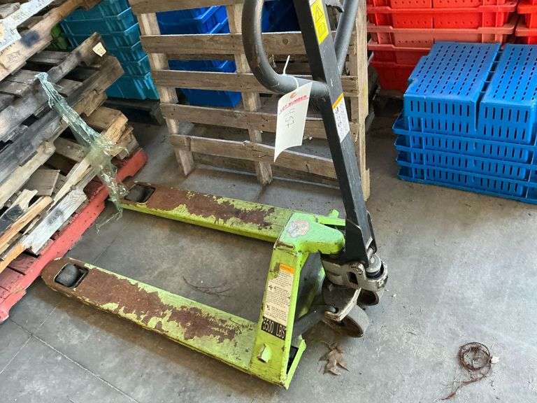 Pallet Jack image