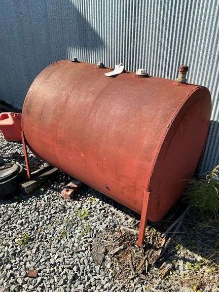 500 Gallon Fuel Tank image