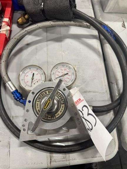 Lincoln Motorsports Gas Bottle Gauges with bracket image