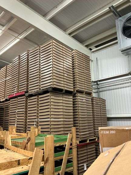 Approx. 4000 Lugs image