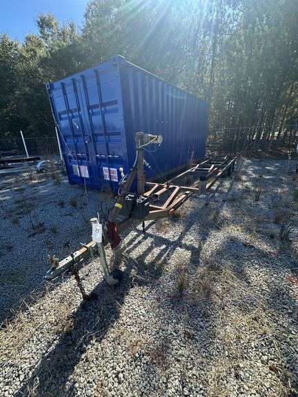 Wolverine 24' Center Lift Pontoon Trailer