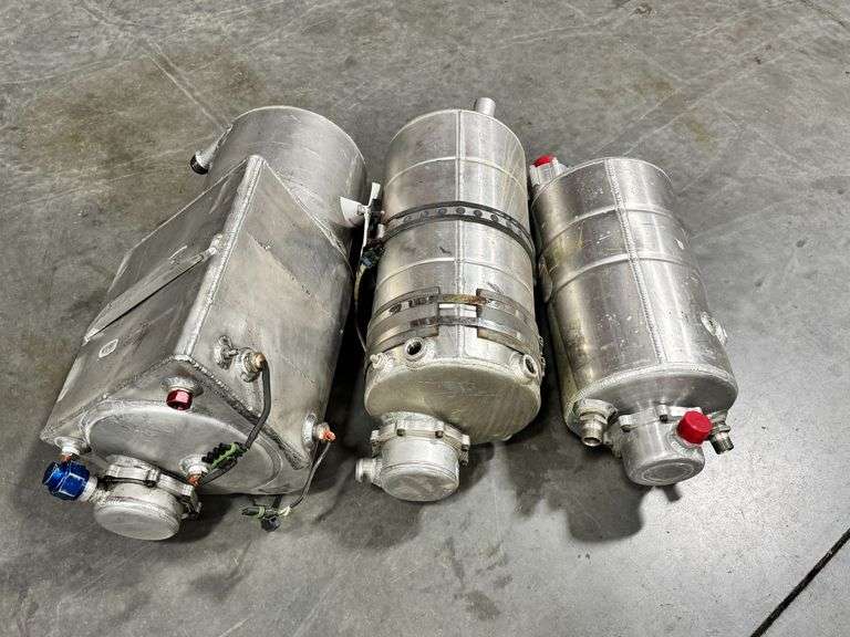 (3) Speedway Car Oil Tanks image