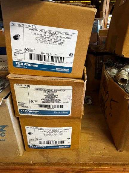 T&B Fittings 3110-TB Armored Cable/Flexible Metal Conduit Connectors, 1/2-Inch Knockout image