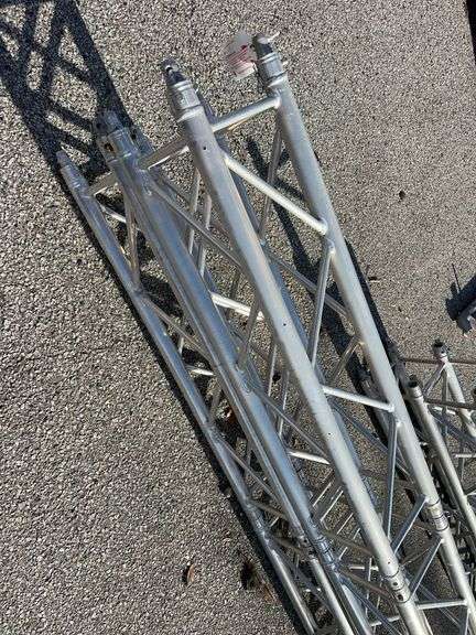 (4) DuraTruss 3.5 ft Square Truss image