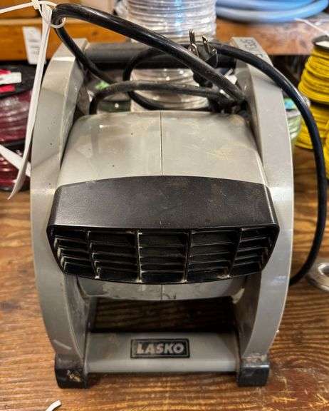 Lasko Utility Pivoting Fan image