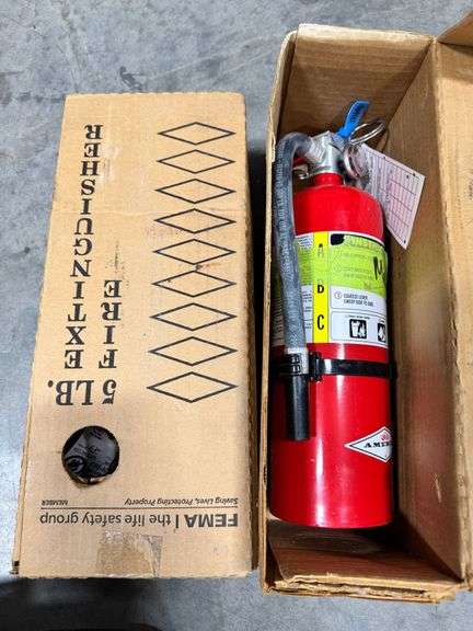 (2) 5 Lb ABC Fire Extinguisher AL VLV with Wall Bracket image