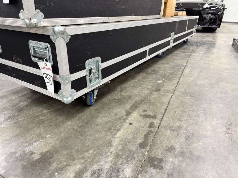 Road Case on Casters image