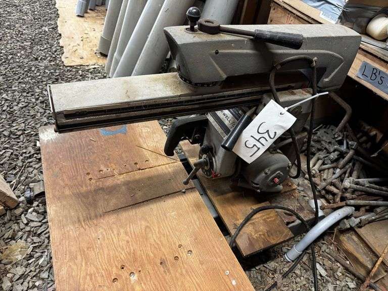 Rockwell/Delta 10-inch Deluxe Radial Arm Saw With Adjustable Settings image