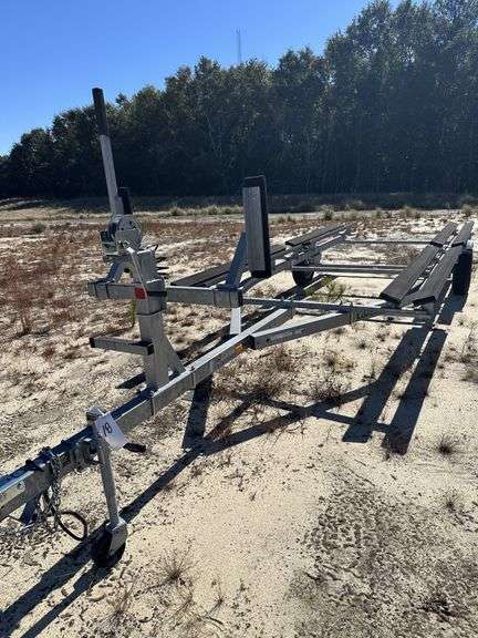 2021 Load Rite Pontoon Trailer VIN: 5A4GE7U10M2011072