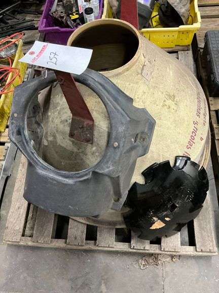 Spreader top and JD Discs image