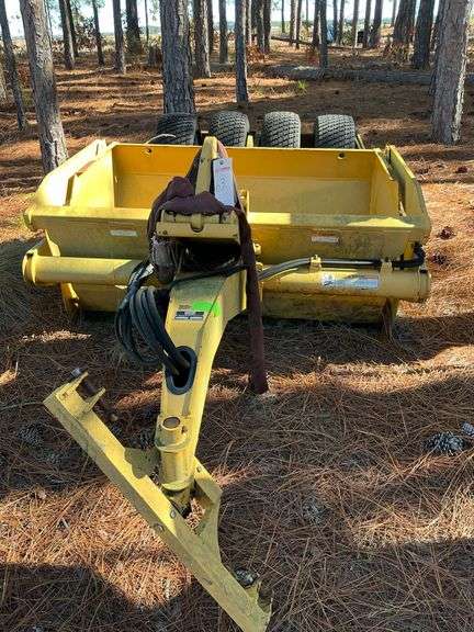 Hoelscher Pull Type Dirt Pan Model 01058 DB5 image