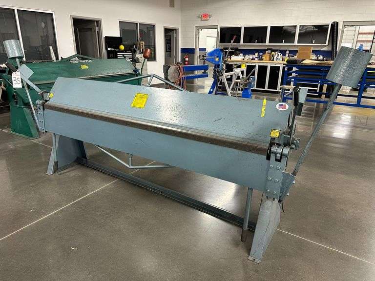 Roper Whitney Model 816 8 foot Press Brake image